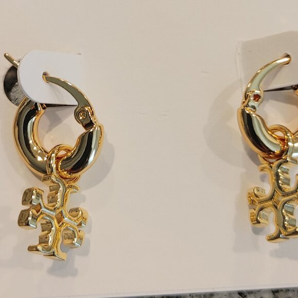 Tory Burch Double T Earrings, come on card. - Picture 10 of 15